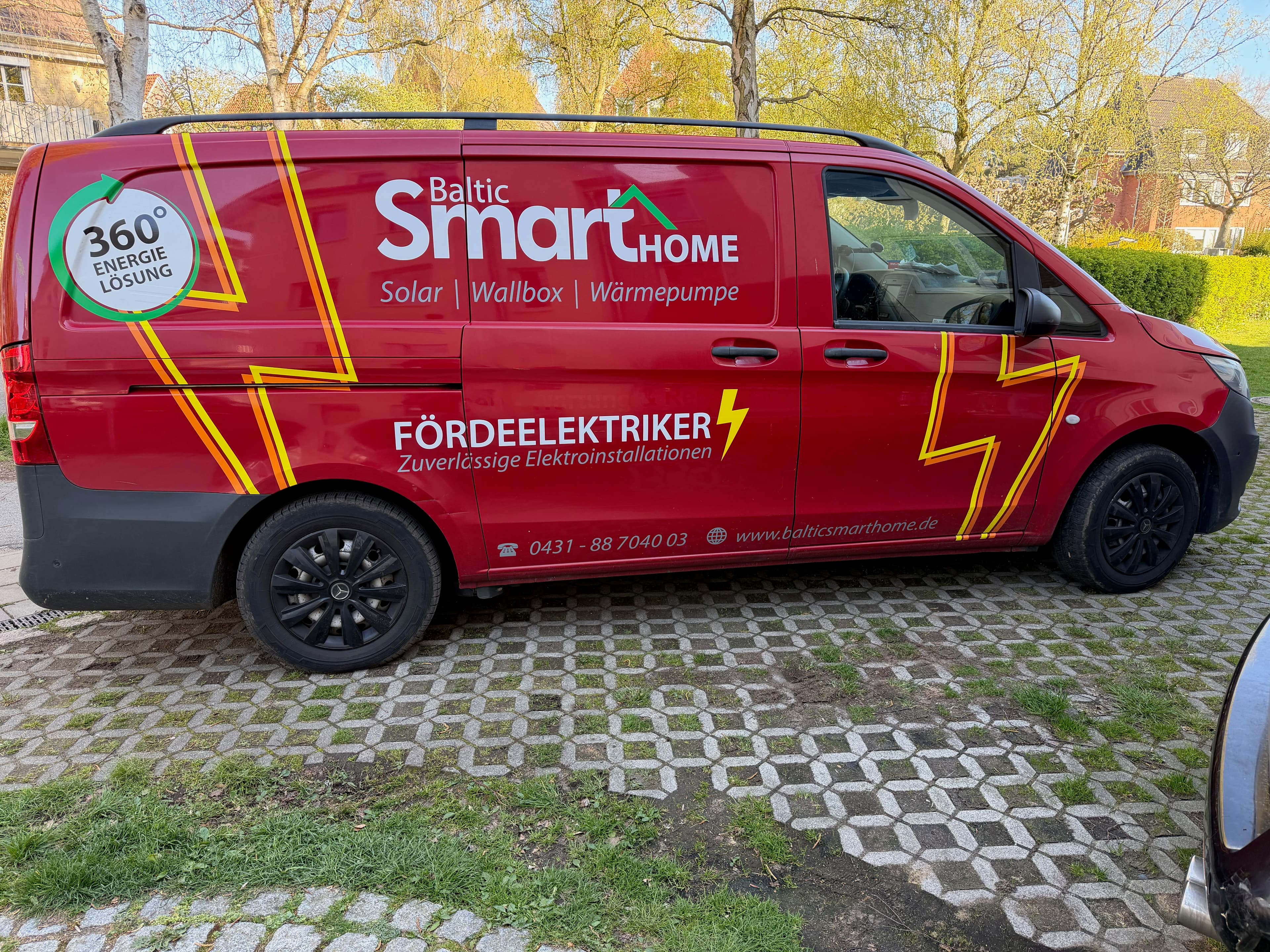Baltic Smart Home Servicefahrzeug — Ihr Fördeelektriker aus Kiel